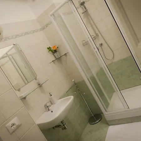 Domus Liberta - Boutique 4* Triest